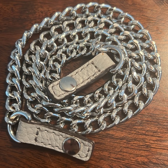 MICHAEL MICHEAL KORS Astrid Pear Gray Clutch/Shoulder Bag - Picture 11 of 16